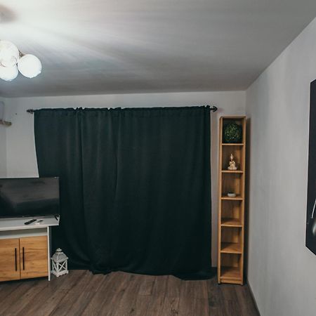 Insomnia Studio Drobeta Turnu Severin Exteriör bild