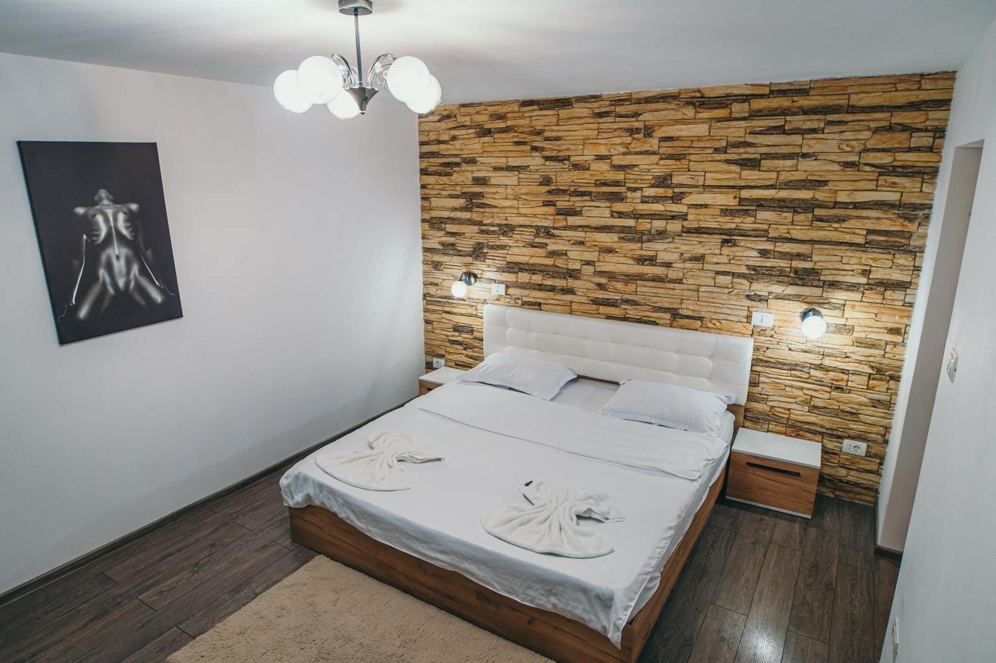 Insomnia Studio Drobeta Turnu Severin Exteriör bild